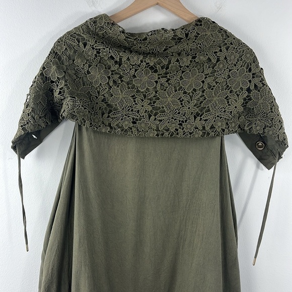 Matilda Jane Ambitious You Green Cape Vest Lace Button Up Floral Womens Size M - Picture 13 of 13